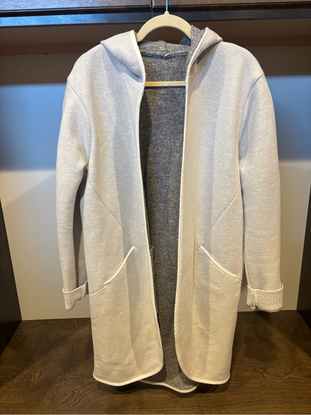 Peloton Heather Light Gray Hooded Open Cardigan
